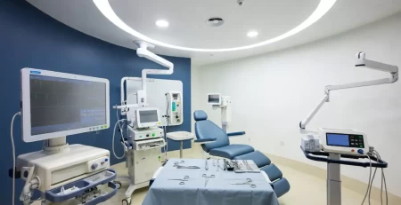 Avances 2026 en cirugía endoscópica de columna - Discal Centro